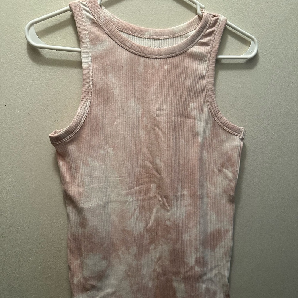 Slim fit tank